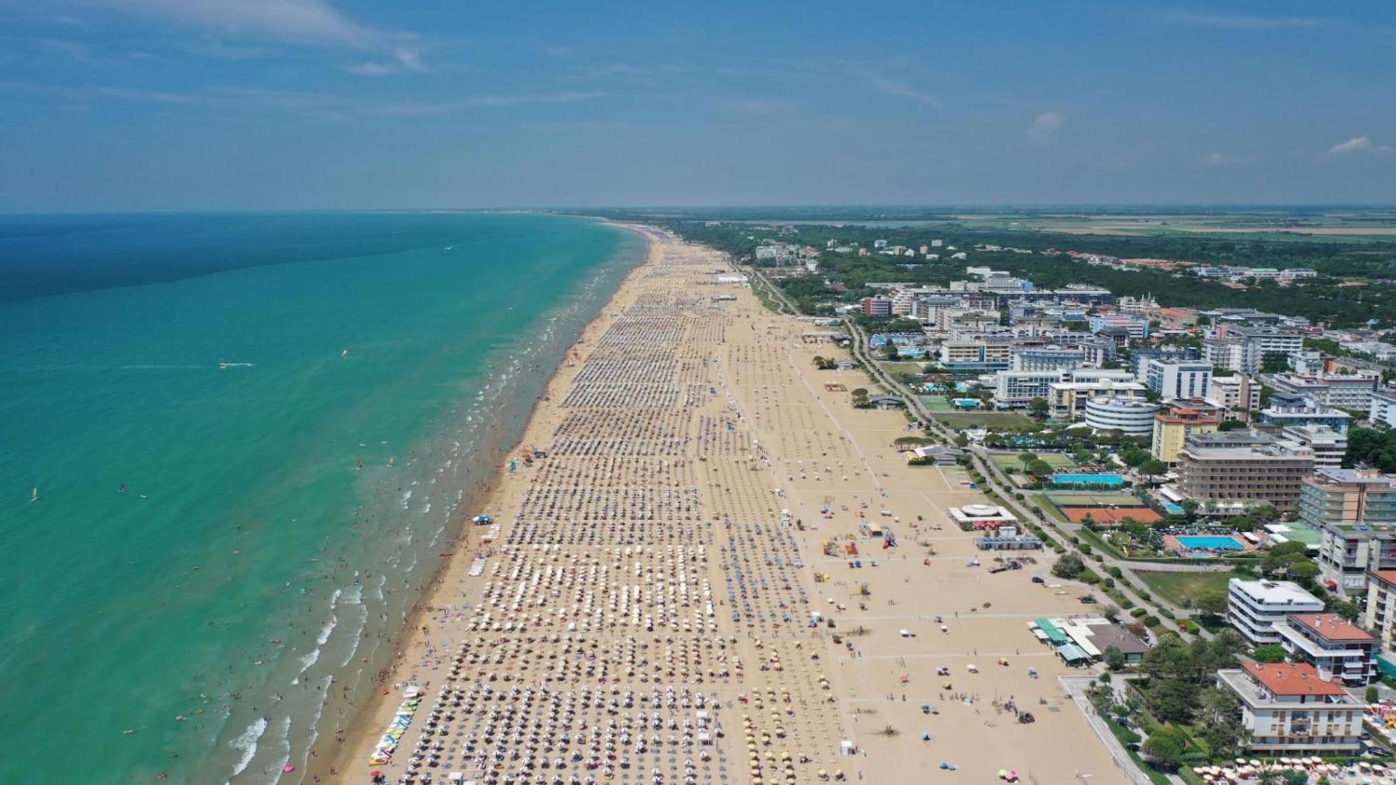 Cozy Villa 250 Metres From The Beach - Beahost - Бибионе Экстерьер фото